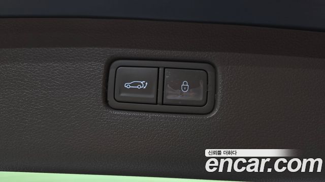 Genesis GV80 2022 — photo 30