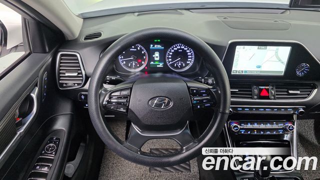 Hyundai Grandeur 2019 — photo 23