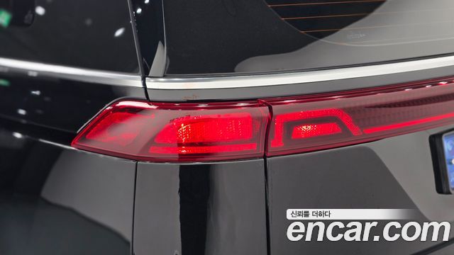 Kia Canival 2021 — photo 9