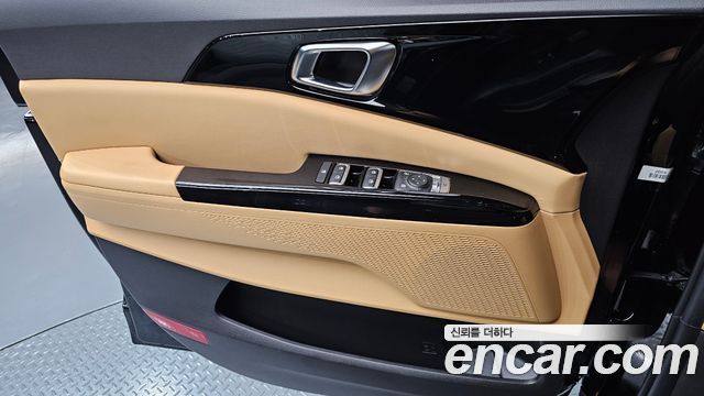 Kia Canival 2021 — photo 14