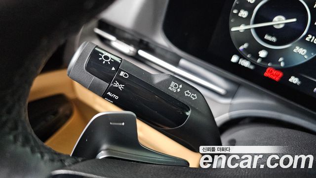 Kia Canival 2021 — photo 27