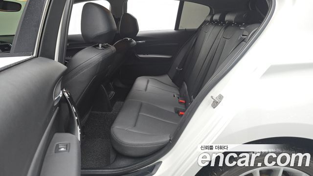 BMW 1-Series 2016 — photo 18