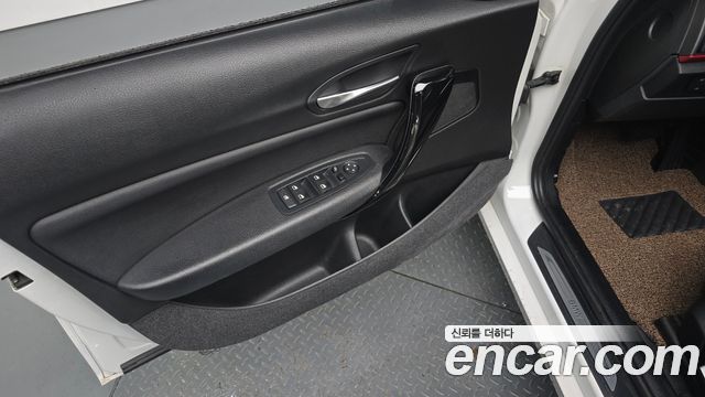 BMW 1-Series 2016 — photo 14