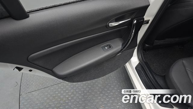 BMW 1-Series 2016 — photo 15