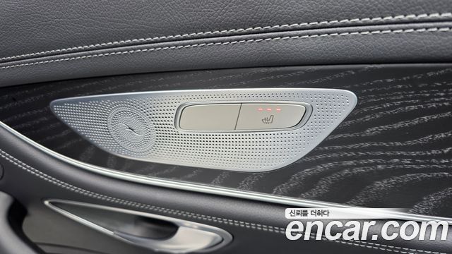 Mercedes-Benz CLS-Class 2023 — photo 25