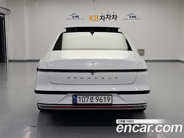 Hyundai Grandeur 2023 — photo 3