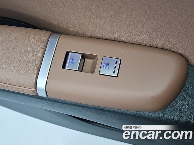 Hyundai Grandeur 2023 — photo 14