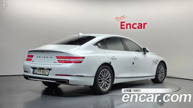 Genesis G80 2022 — photo 2