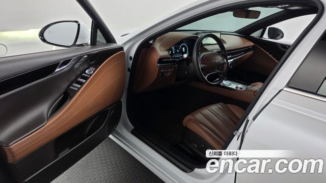 Genesis G80 2022 — photo 13
