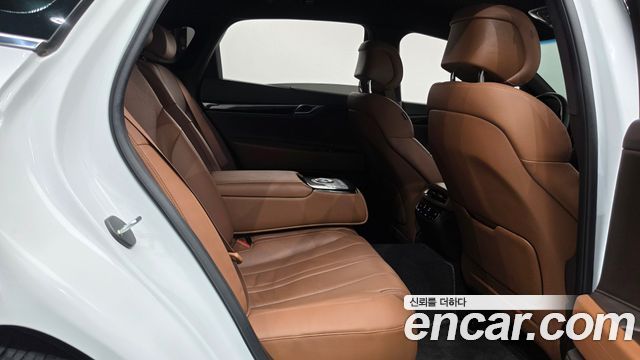 Genesis G80 2022 — photo 17