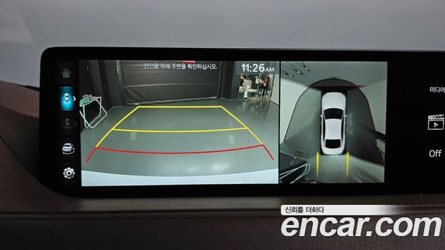 Genesis G80 2022 — photo 20