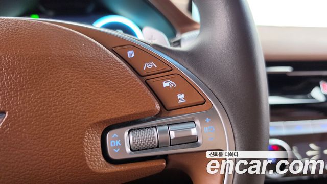 Genesis G80 2022 — photo 21