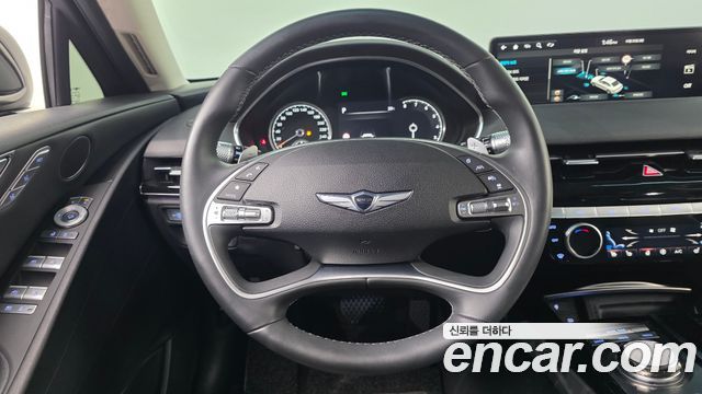 Genesis G80 2023 — photo 14