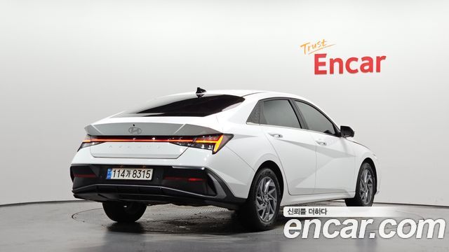 Hyundai AVANTE 2024 — photo 2
