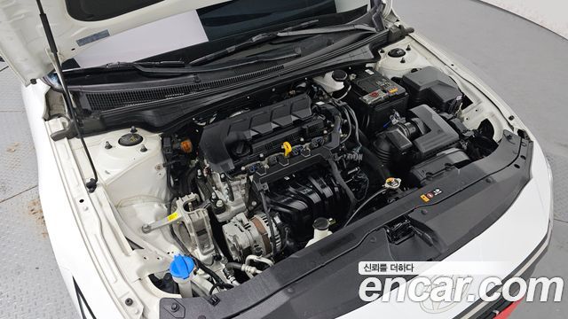 Hyundai AVANTE 2024 — photo 6
