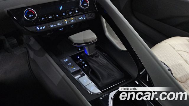 Hyundai AVANTE 2024 — photo 12