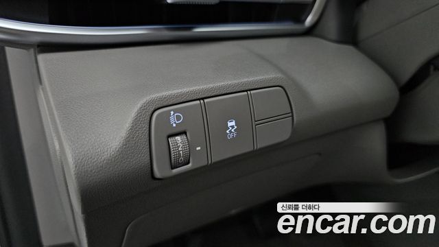 Hyundai AVANTE 2024 — photo 24