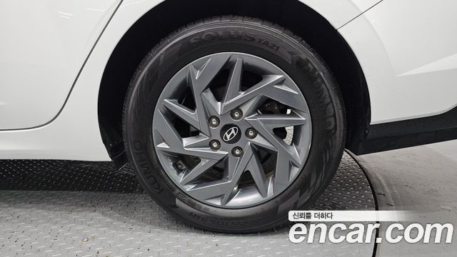 Hyundai AVANTE 2024 — photo 7
