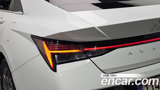 Hyundai AVANTE 2024 — photo 9