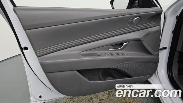 Hyundai AVANTE 2024 — photo 14