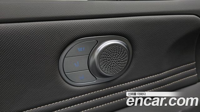 Hyundai AVANTE 2024 — photo 27