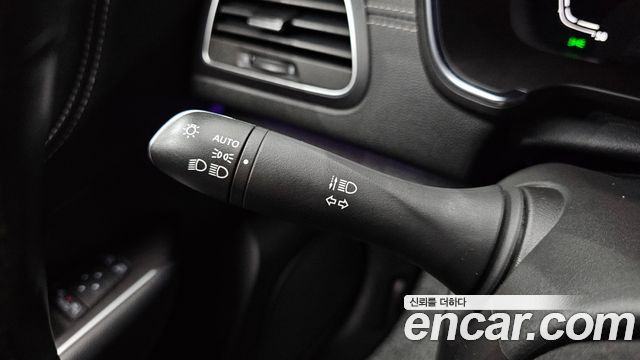 Renault Korea SM6 2024 — photo 31