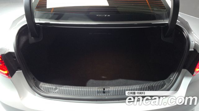 Renault Korea SM6 2024 — photo 34
