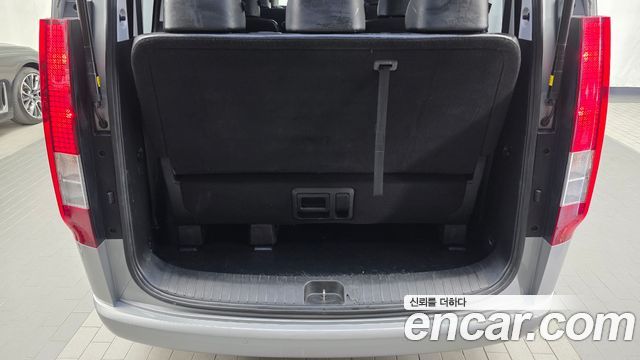 Hyundai Staria 2023 — photo 26