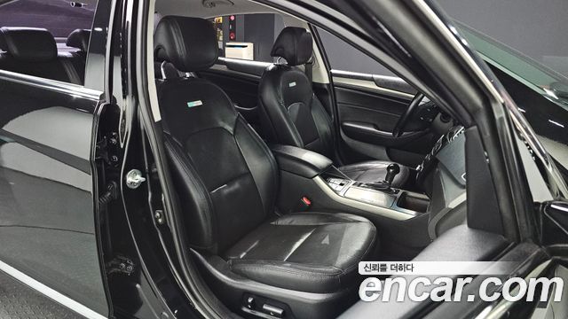 Kia K7 2016 — photo 10