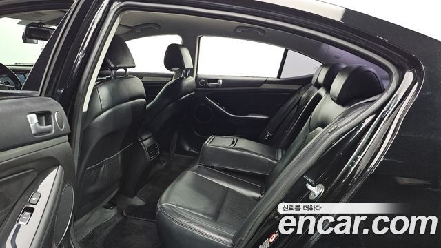 Kia K7 2016 — photo 12