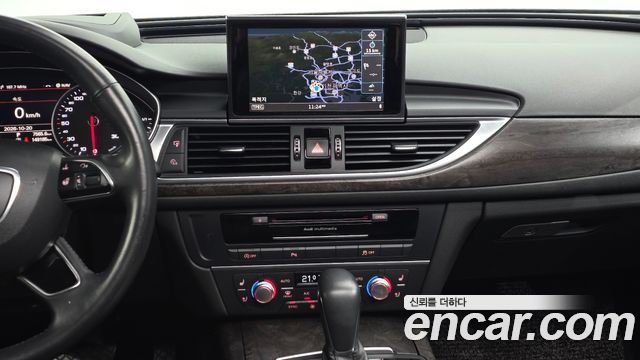 Audi A6 2018 — photo 19