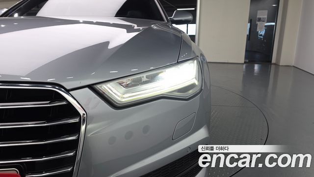 Audi A6 2018 — photo 8