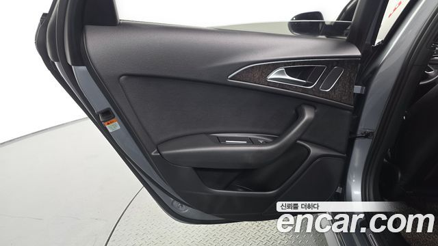 Audi A6 2018 — photo 15