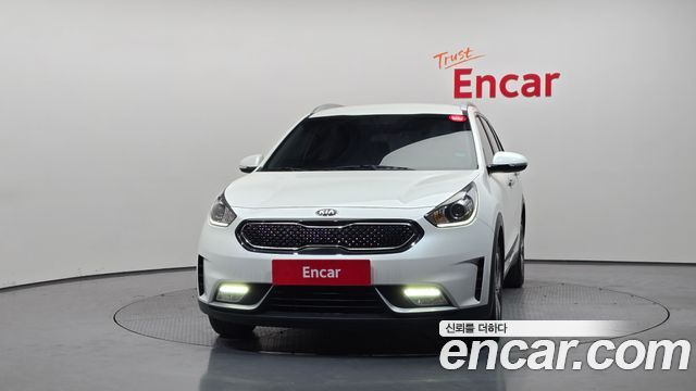 Kia Niro 2018 — photo 3