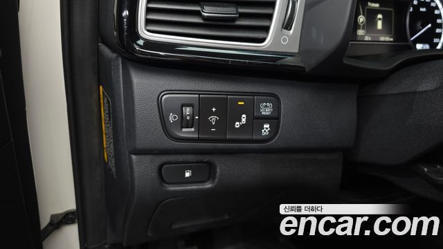 Kia Niro 2018 — photo 22