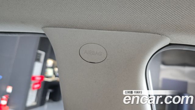 Kia Niro 2018 — photo 32