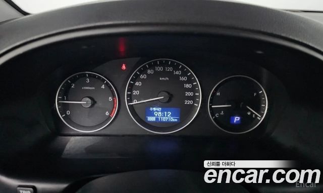 Hyundai Starex 2018 — photo 8