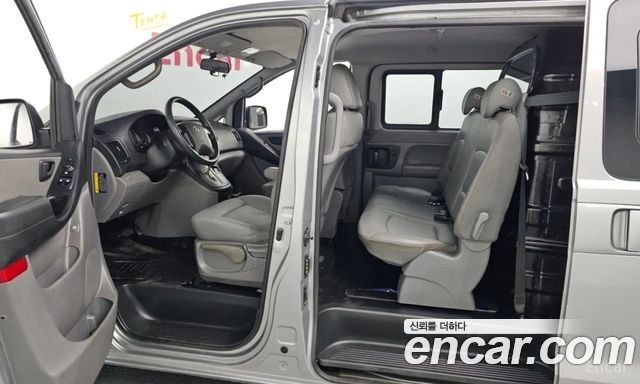 Hyundai Starex 2018 — photo 10