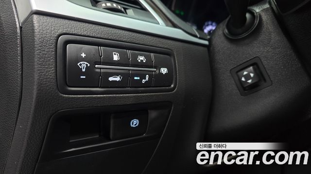 Genesis G80 2018 — photo 20