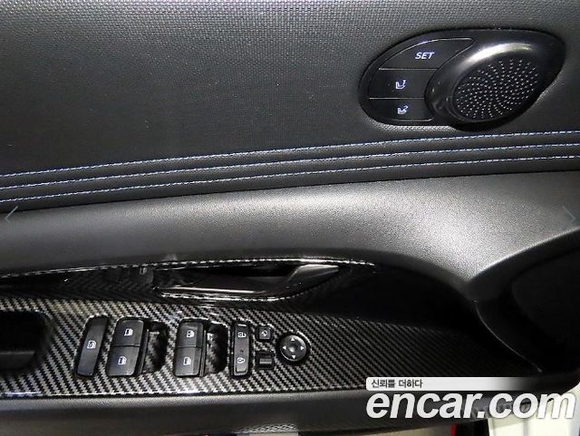 Hyundai AVANTE 2023 — photo 13
