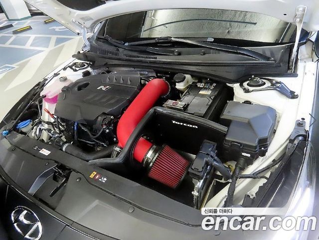 Hyundai AVANTE 2023 — photo 19
