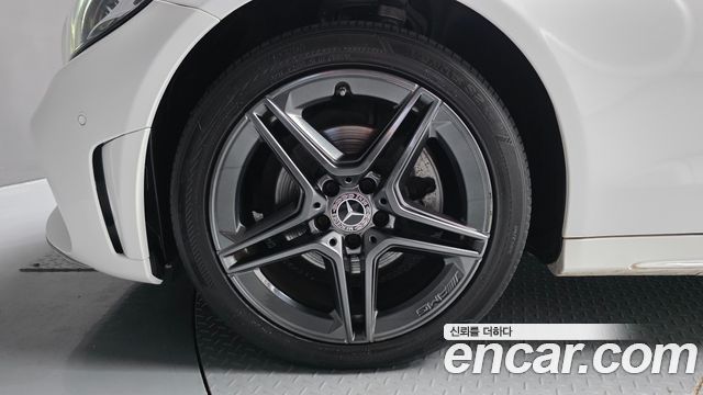 Mercedes-Benz C-Class 2021 — photo 5