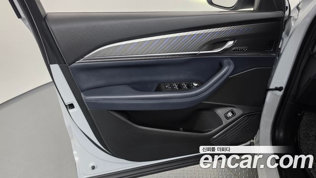 Renault Korea Grand Koleos 2025 — photo 14