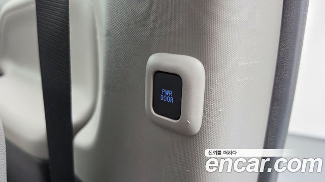 Toyota Sienna 2015 — photo 18
