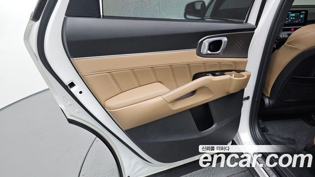 Kia Sorento 2025 — photo 15