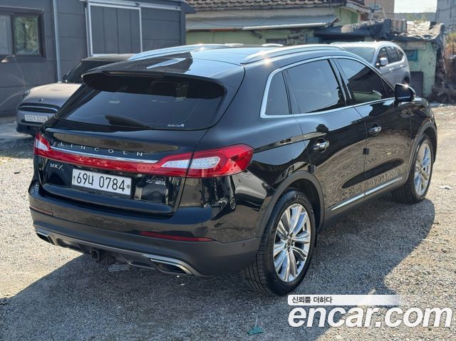 Lincoln MKX 2016 — photo 4