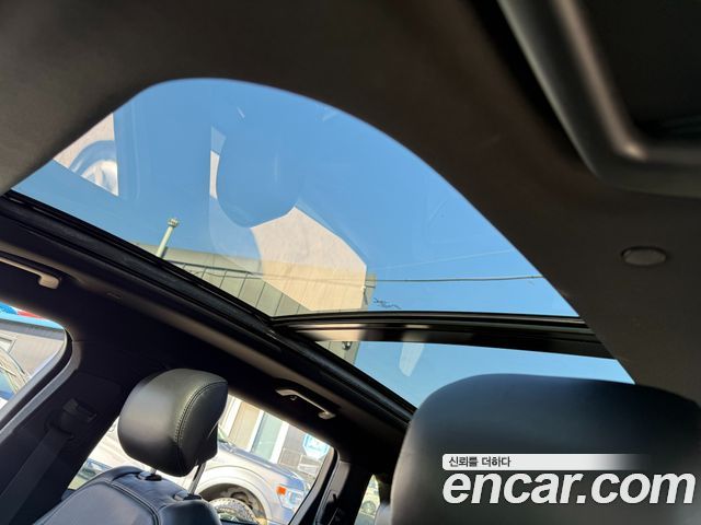 Lincoln MKX 2016 — photo 16
