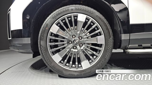 Hyundai Santafe 2025 — photo 5