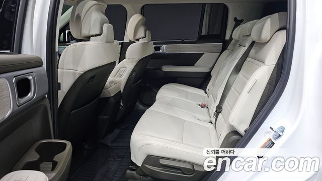 Hyundai Santafe 2025 — photo 18