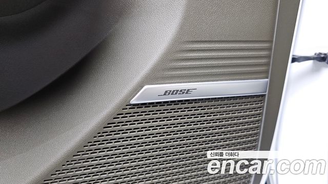 Hyundai Santafe 2025 — photo 37